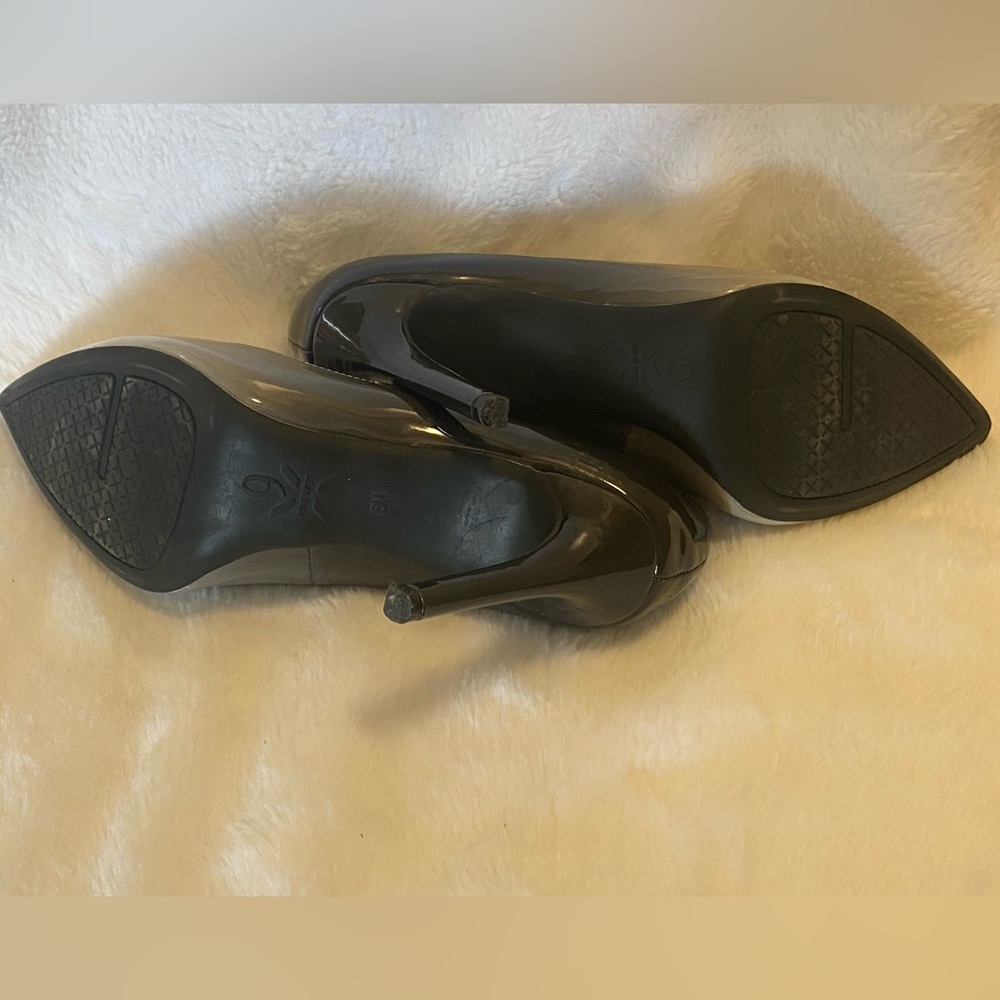 Nine West Ezra Pointy Toe Pumps size 6 - Picture 6 of 8